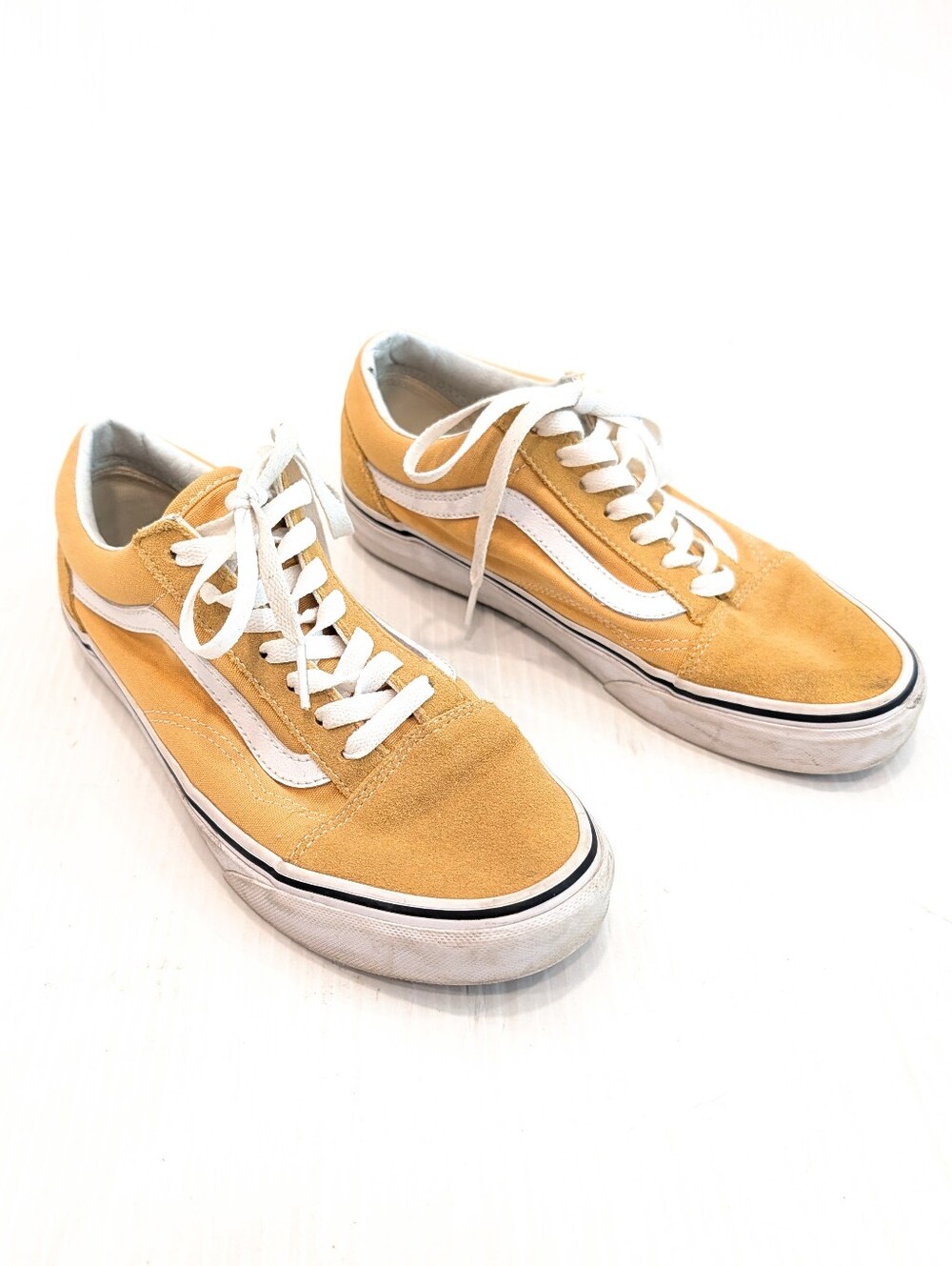 VANS Yellow Suede & Canvas Low-Top Sneakers with White Stripe Size 7.5 Women's